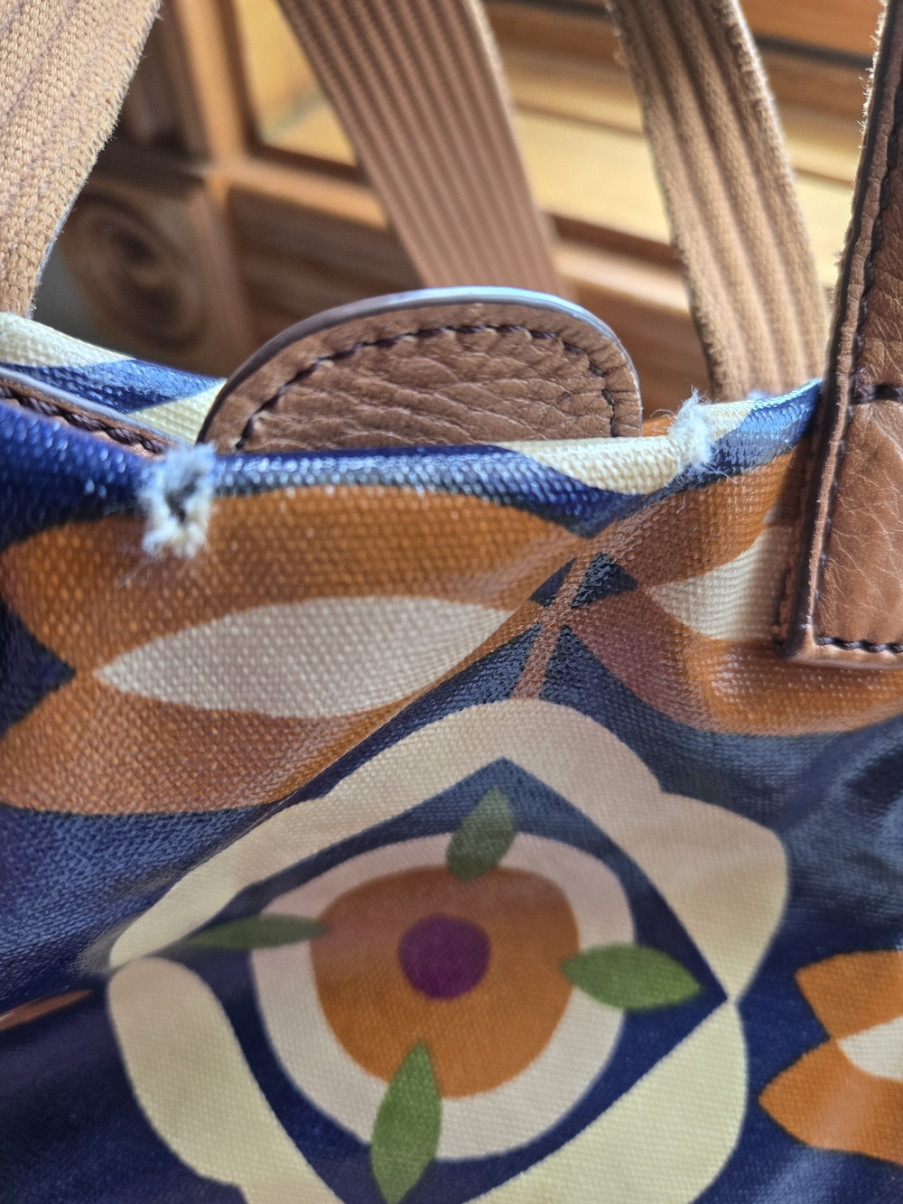 Fossil Keeper Set Crossboday, Wristlet And Zippered Wallet - Picture 10 of 15